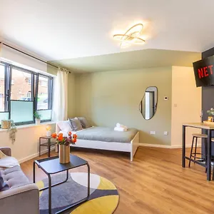 Stylish Retreat Brighton
